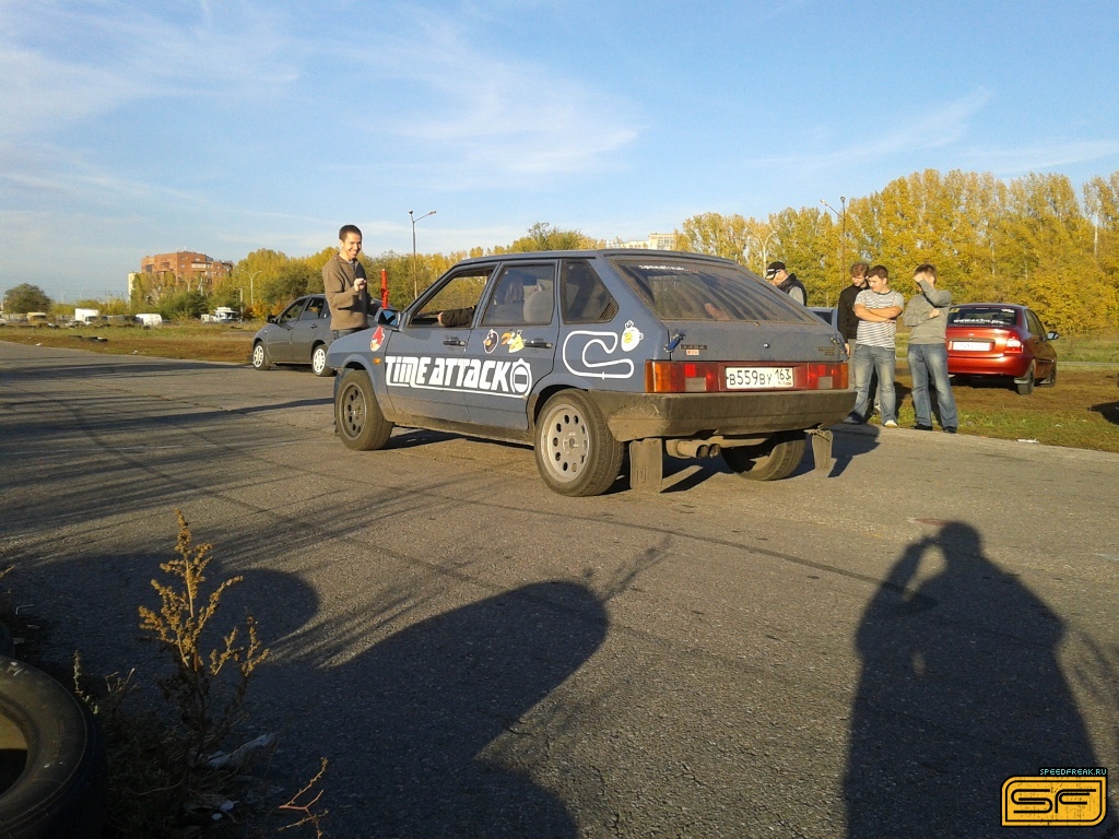 2166_1349619762.jpg